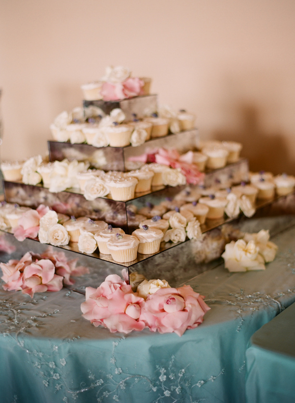 dessert cupcakes wedding photo by Elizabeth Messina Photography